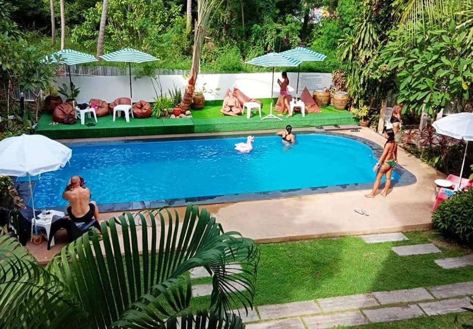 Yousabuy Samui 2*